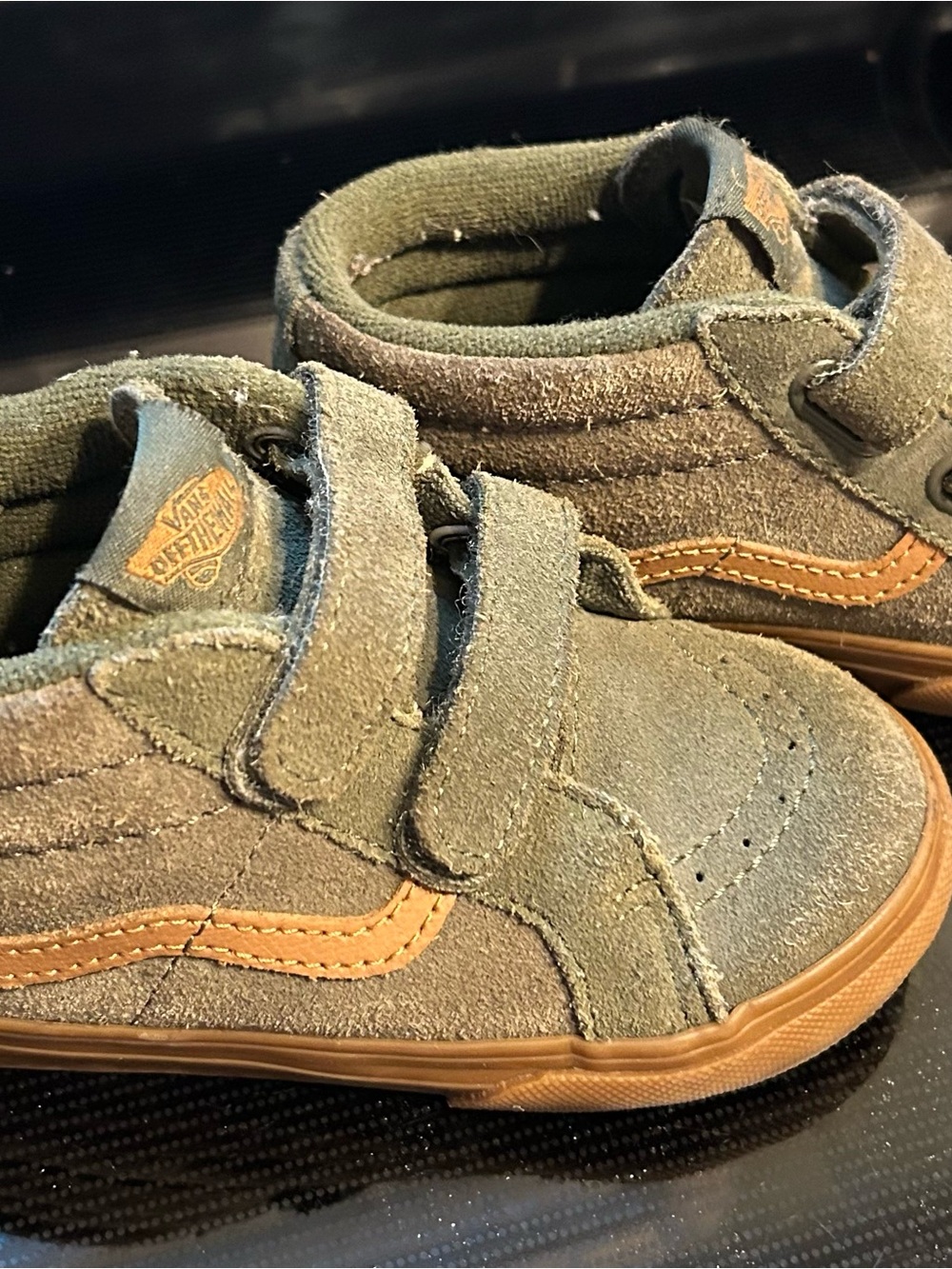 Kid’s Olive Green Vans Sneakers 8.5c